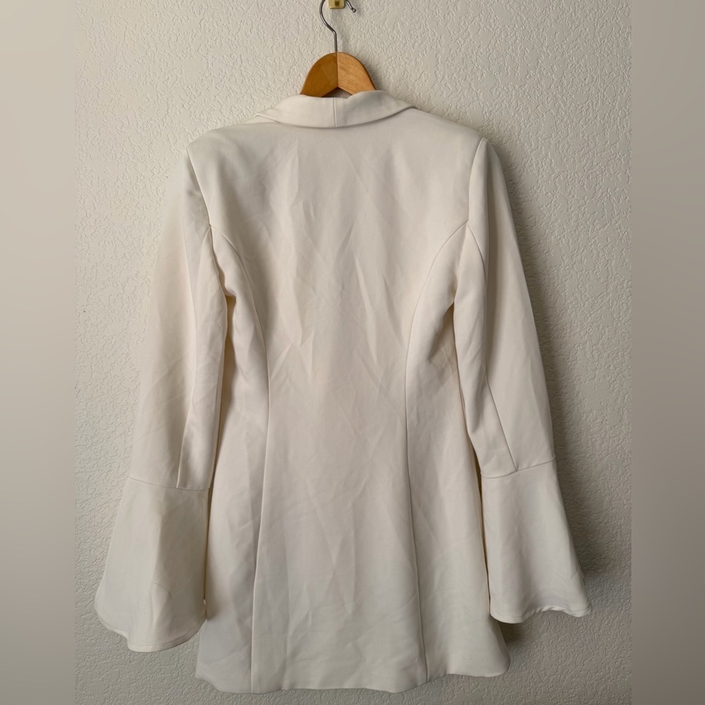 NBD Women's V Neck Bell Sleeve Como La Flor Ivory White Suit Dress Size XS - Picture 7 of 9